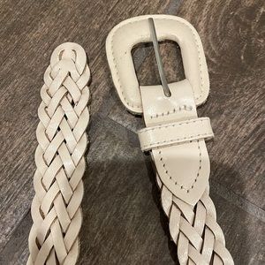Beautiful Vintage Braided Leather Belt